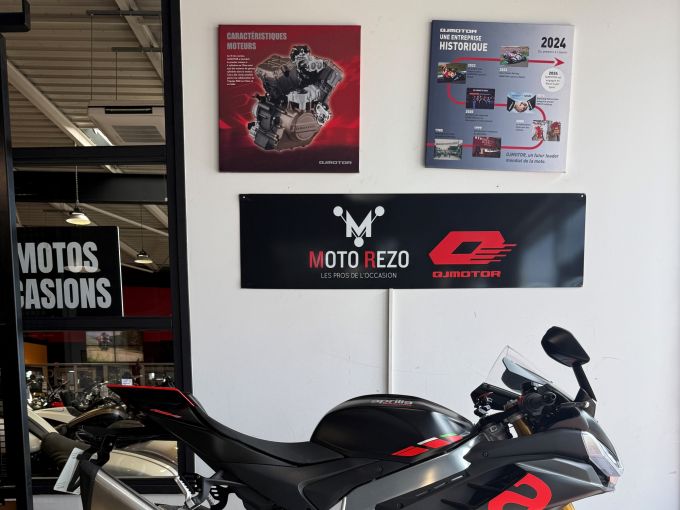 APRILIA RSV4 1100 RR 4