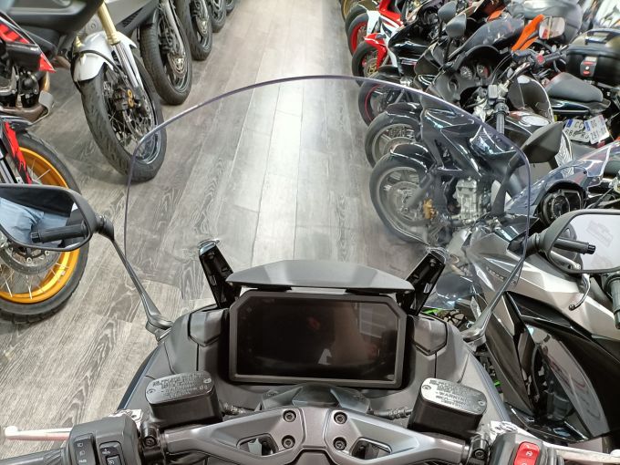 YAMAHA XP T-MAX 560 TECH MAX 4