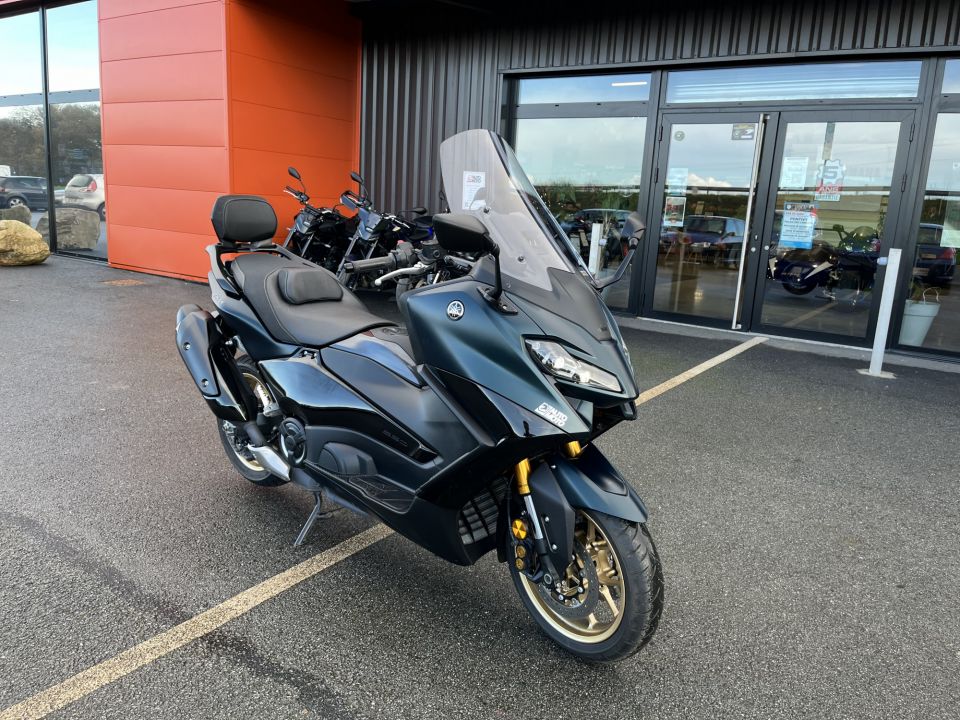 YAMAHA XP T-MAX 500 ABS NIGHT MAX 4