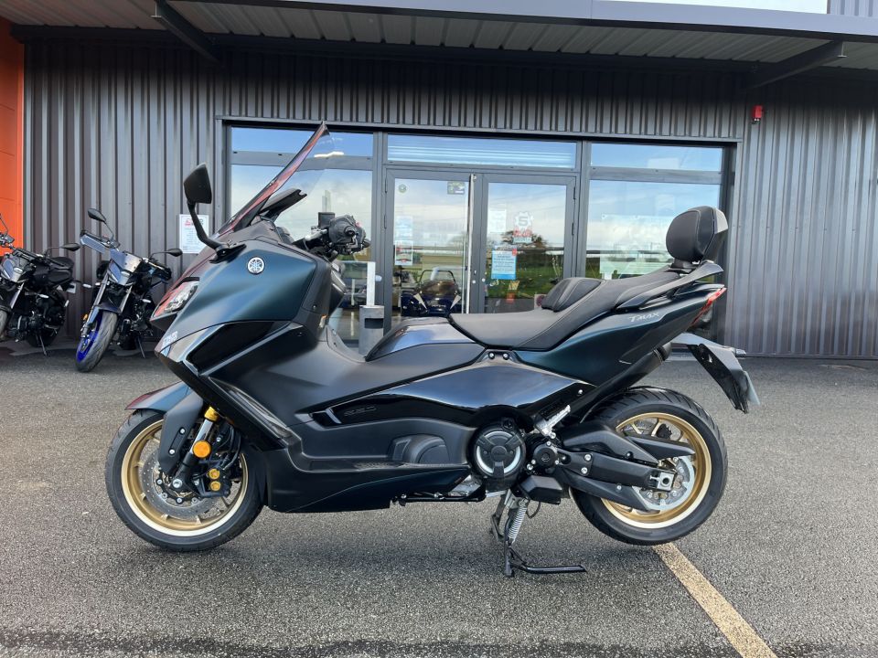 YAMAHA XP T-MAX 500 ABS NIGHT MAX 4
