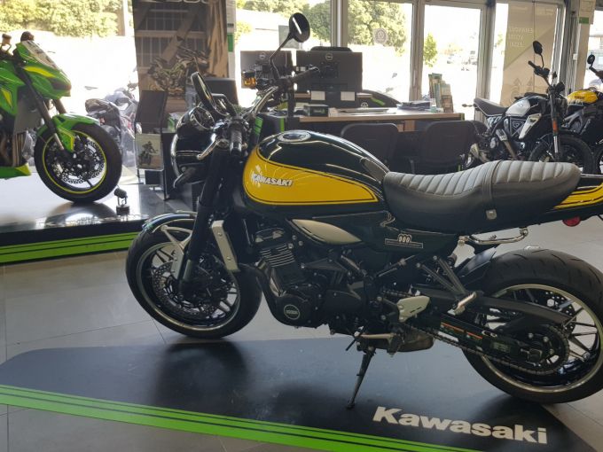 KAWASAKI Z900RS 4
