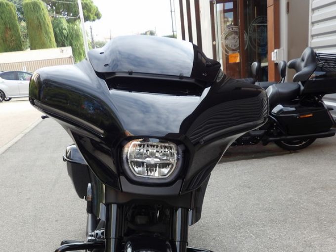 HARLEY-DAVIDSON TOURING STREET GLIDE 1923 4