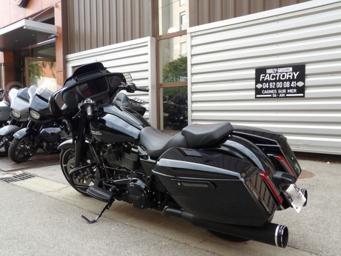 HARLEY-DAVIDSON TOURING STREET GLIDE 1923 4