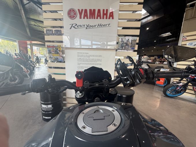 YAMAHA MT-125 ABS 4
