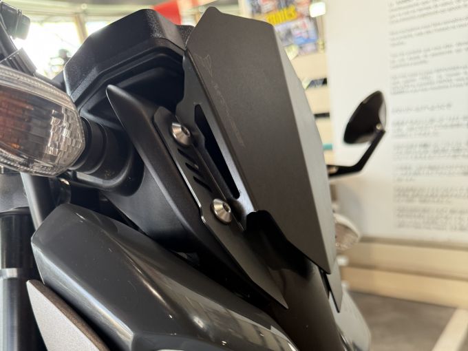 YAMAHA MT-125 ABS 4