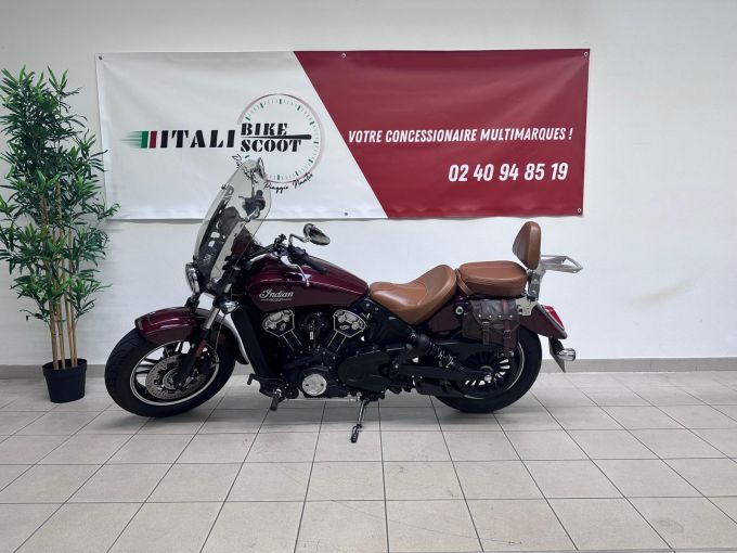 INDIAN SCOUT ROGUE 1200 4