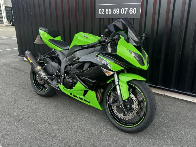 KAWASAKI ZX-6R 636 4