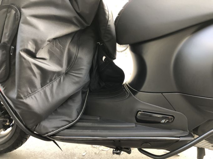 VESPA GTS SUPER SPORT 4