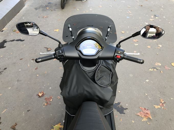 VESPA GTS SUPER SPORT 4