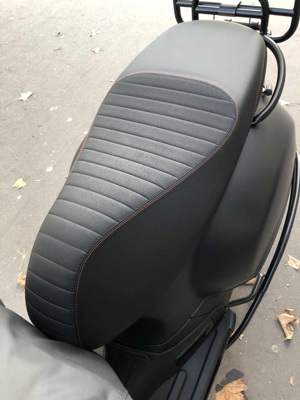 VESPA GTS SUPER SPORT 4