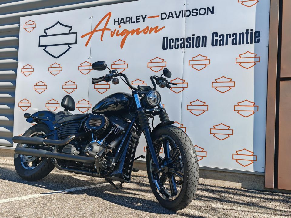 HARLEY-DAVIDSON SOFTAIL STREET BOB 1745 4