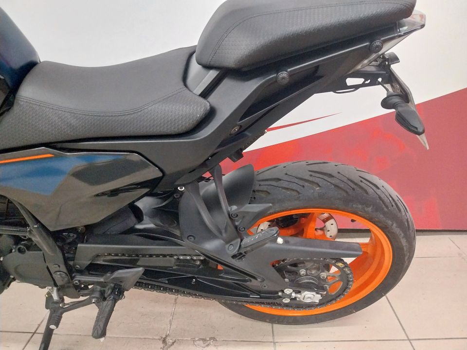 KTM DUKE 4