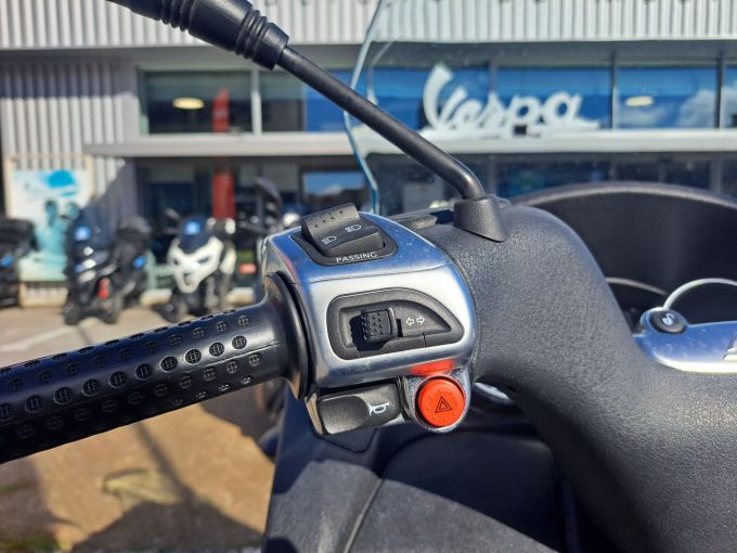 PIAGGIO MP3 400 LT 4