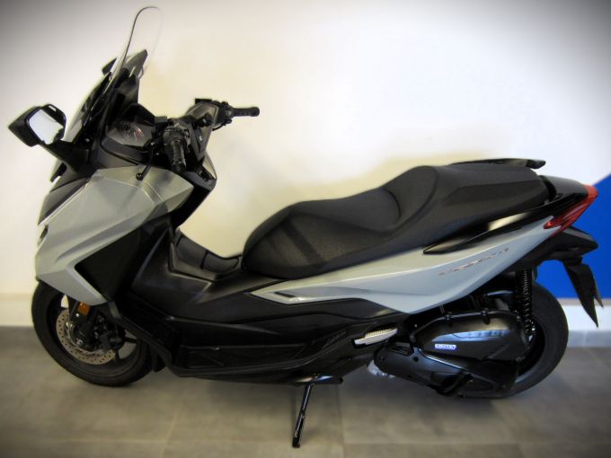 HONDA NSS FORZA 125 4
