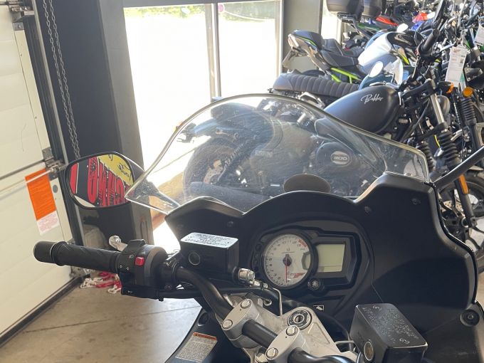 SUZUKI GSX650F 4