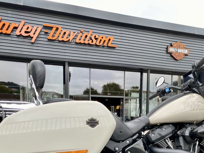 HARLEY-DAVIDSON SOFTAIL LOW RIDER 1923 ST 4
