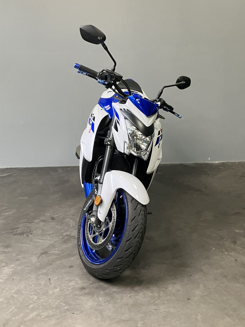 SUZUKI GSX-S 1000 ABS 4