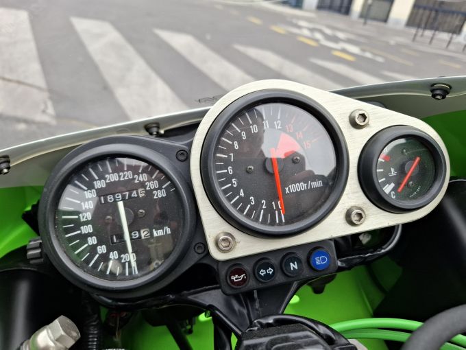 KAWASAKI ZX-7 R 4