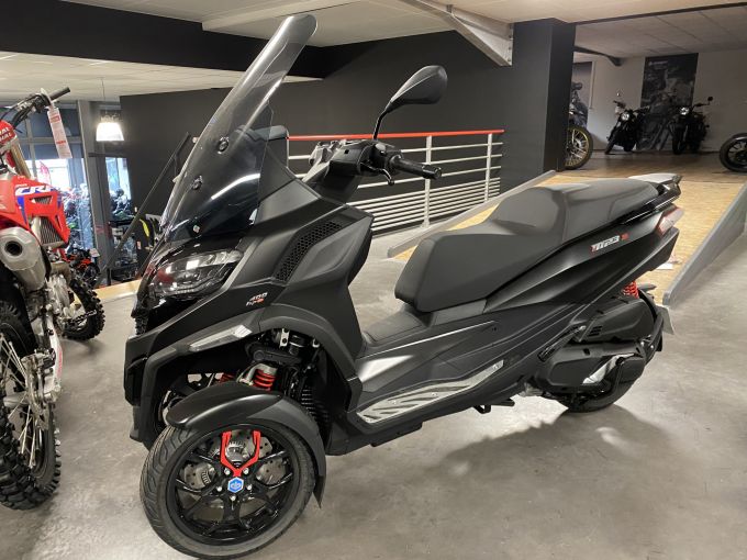 PIAGGIO MP3 400 HPE SPORT ABS ASR 4