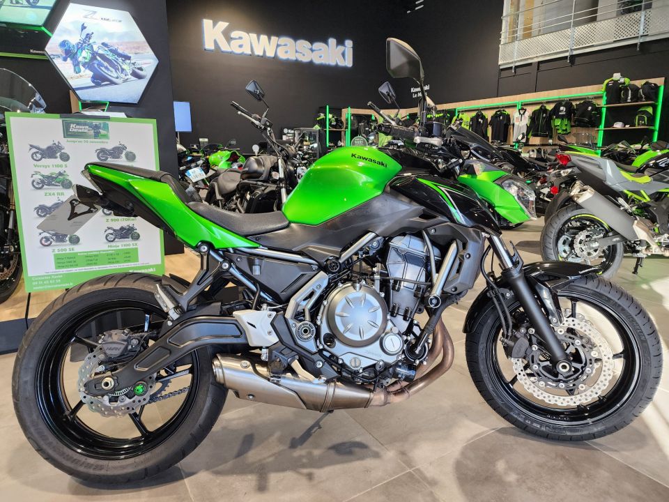 KAWASAKI Z 650 (47.5CV) 4