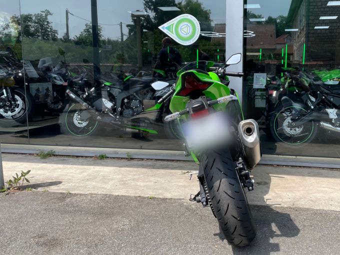 KAWASAKI ZX-4RR 4