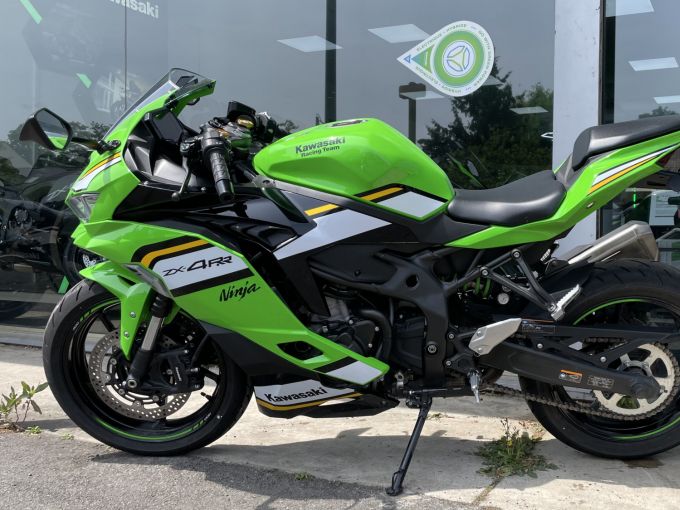 KAWASAKI ZX-4RR 4