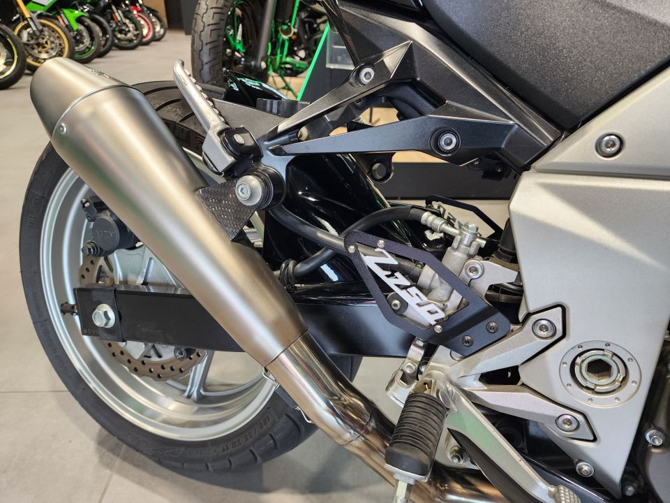 KAWASAKI Z 750 4