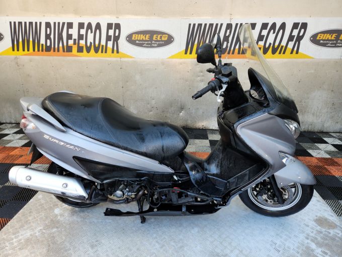 SUZUKI BURGMAN 200 4