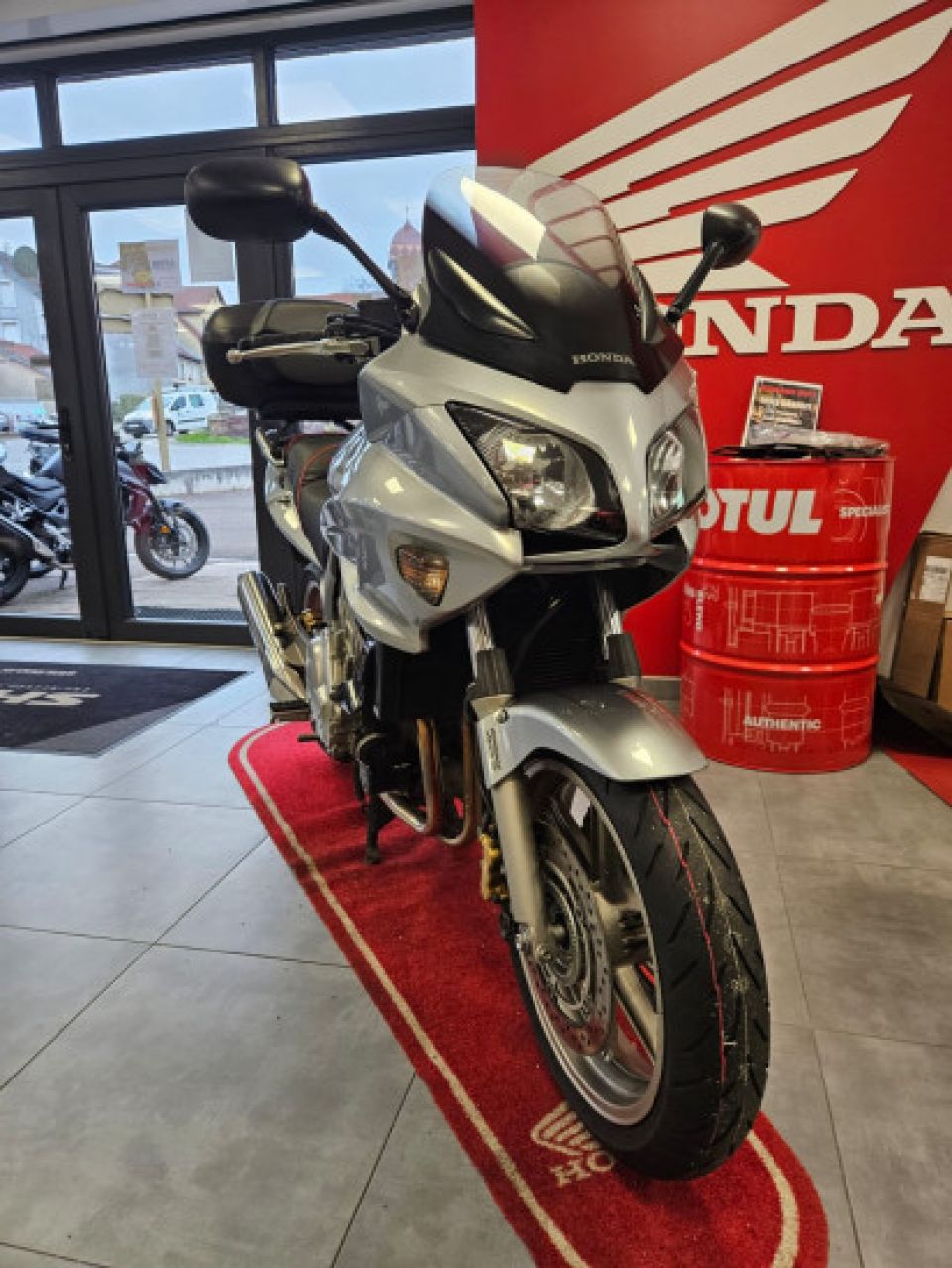 HONDA CBF 1000 ABS 4