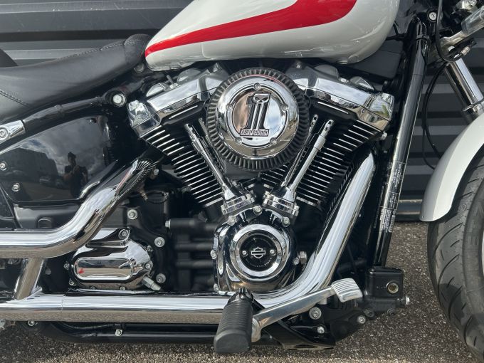 HARLEY-DAVIDSON SOFTAIL LOW RIDER 1745 4