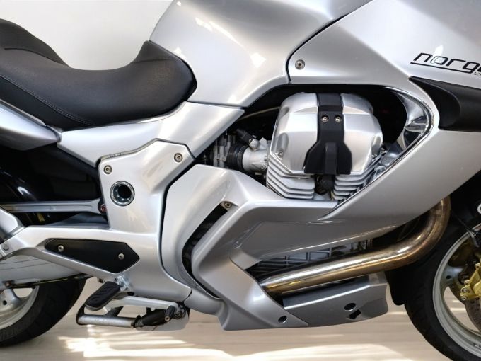 MOTO GUZZI NORGE 1200 4