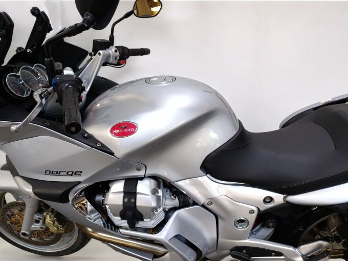 MOTO GUZZI NORGE 1200 4