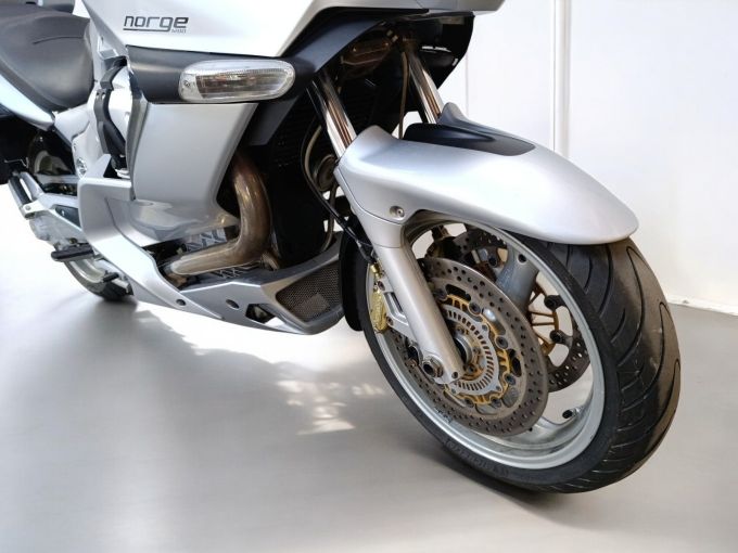 MOTO GUZZI NORGE 1200 4