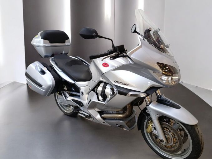 MOTO GUZZI NORGE 1200 4