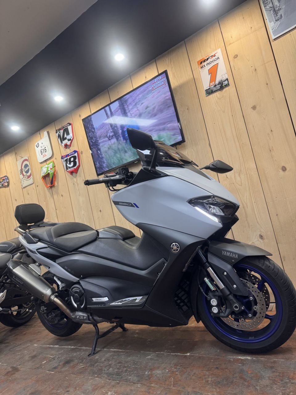 YAMAHA XP T-MAX 560 TECH MAX 4