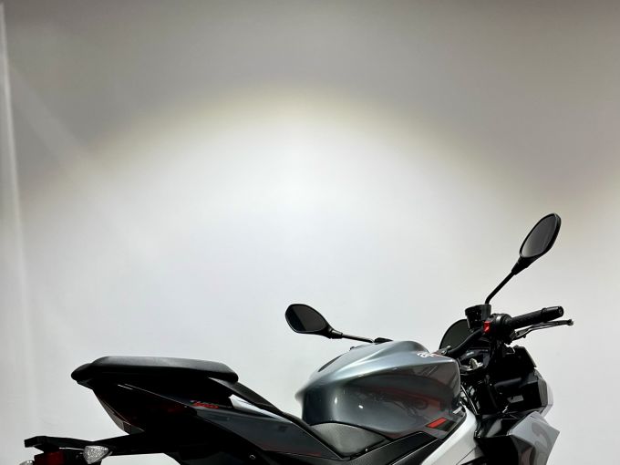 APRILIA TUONO 660 4