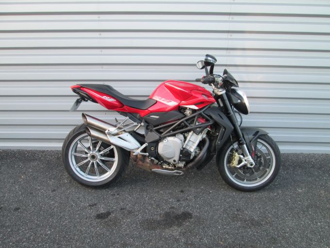 MV AGUSTA BRUTALE 1090 R 4