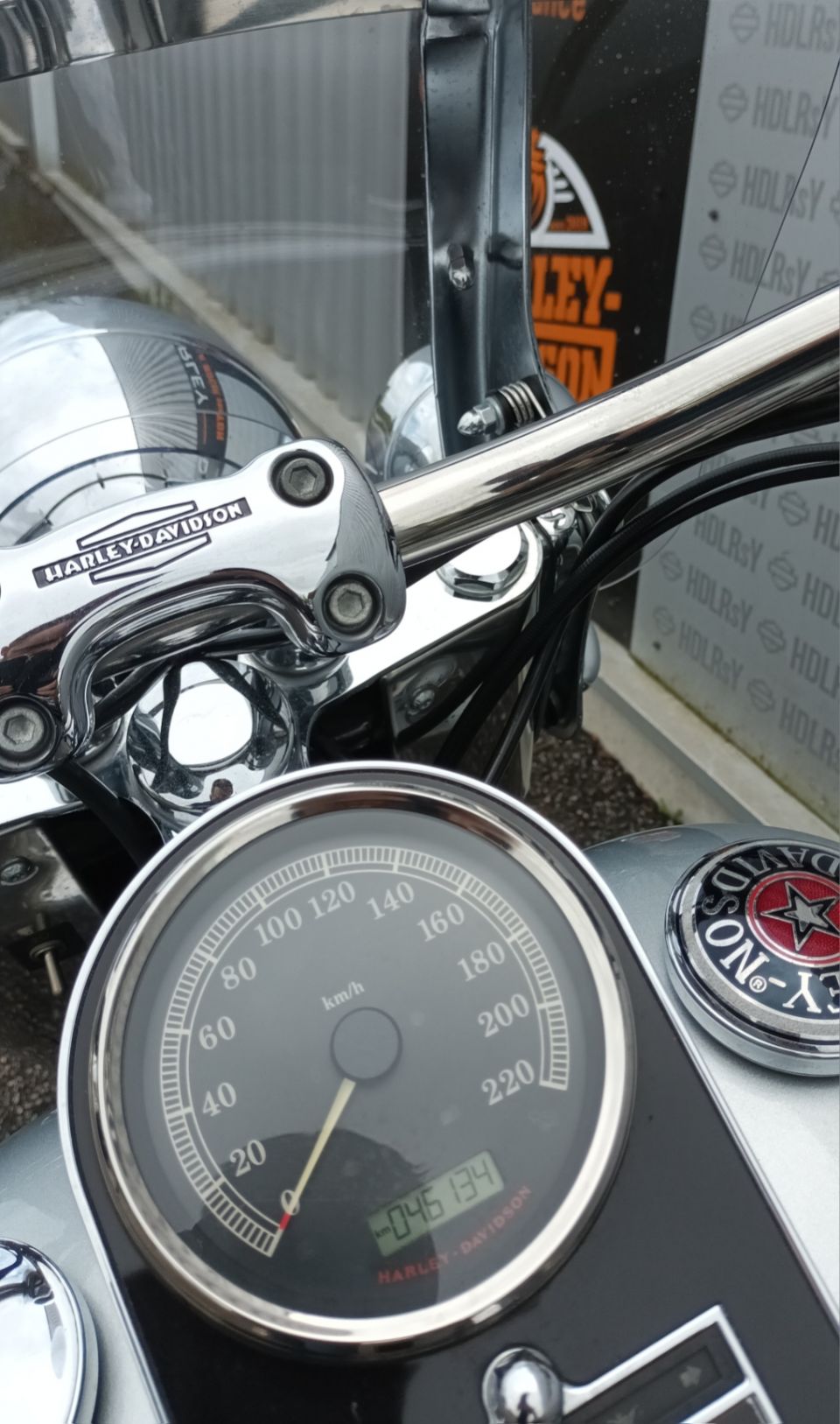 HARLEY-DAVIDSON SOFTAIL DELUXE 1690 4
