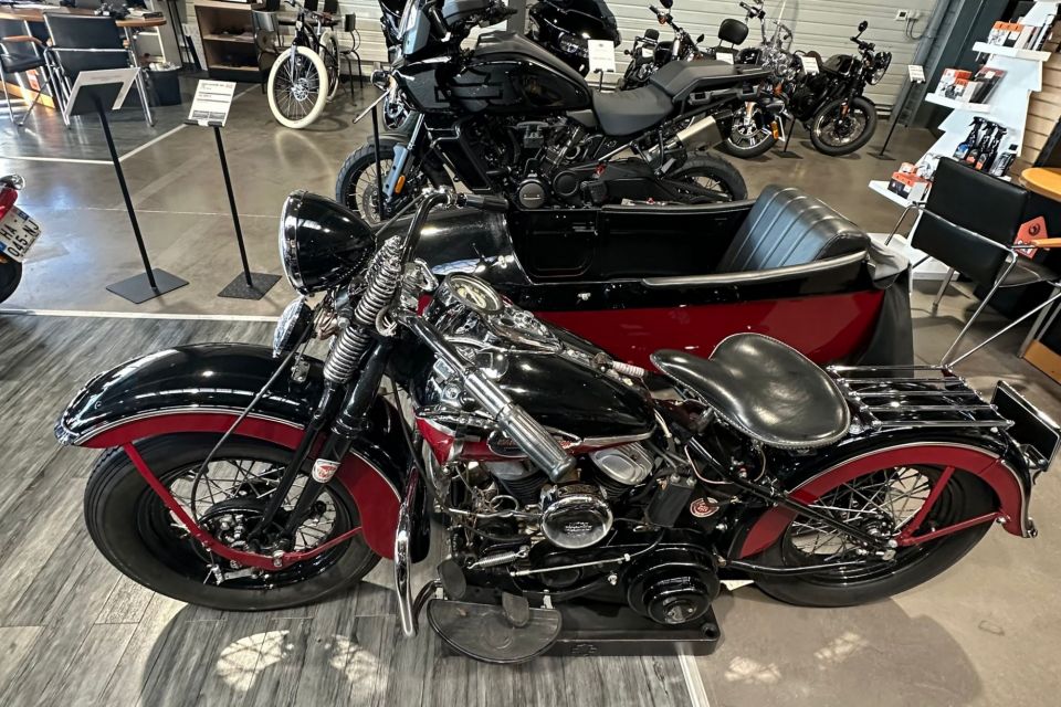 HARLEY-DAVIDSON FLAT HEAD 750 4