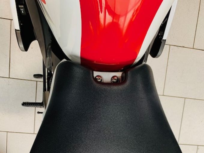 YAMAHA YZF-R7  19100Km  ETAT EXCEPTIONNEL ! 4
