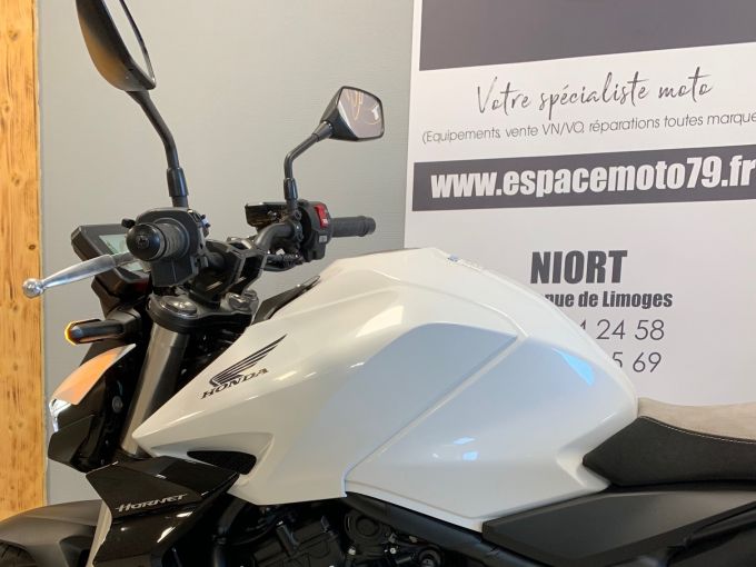 HONDA CB 1000 Hornet 4