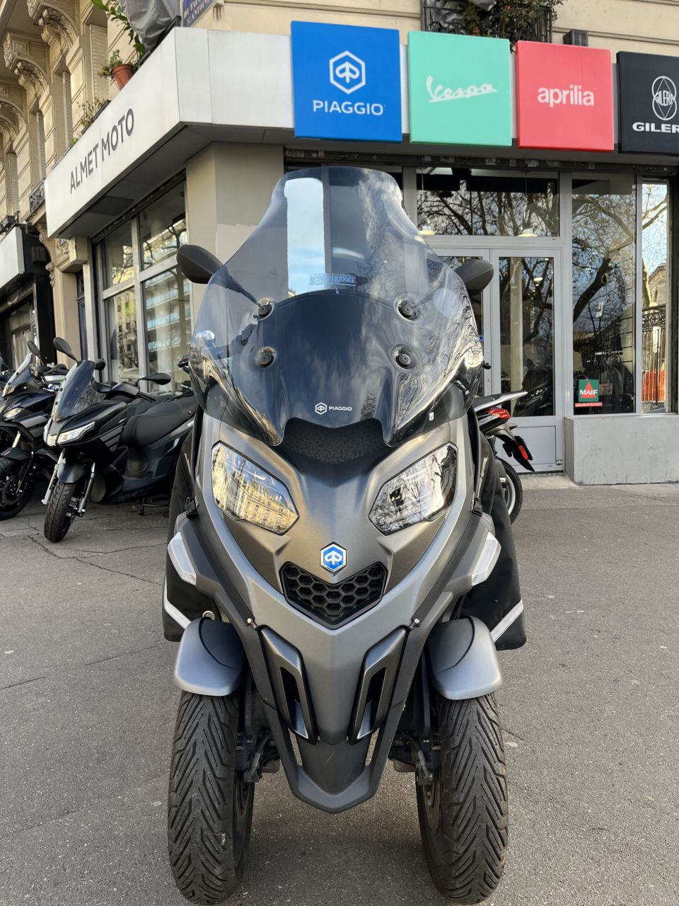 PIAGGIO MP3 530 HPE EXCLUSIVE 4