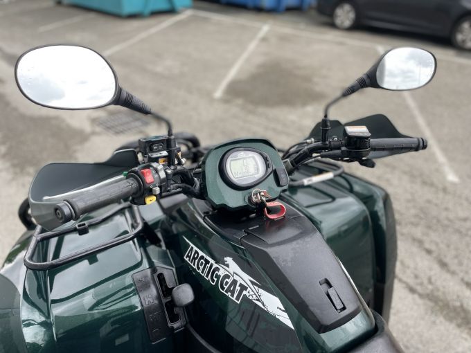 ARCTIC CAT 700 EFI TRV 4