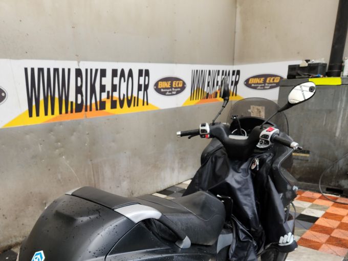 PIAGGIO MP3 125 4