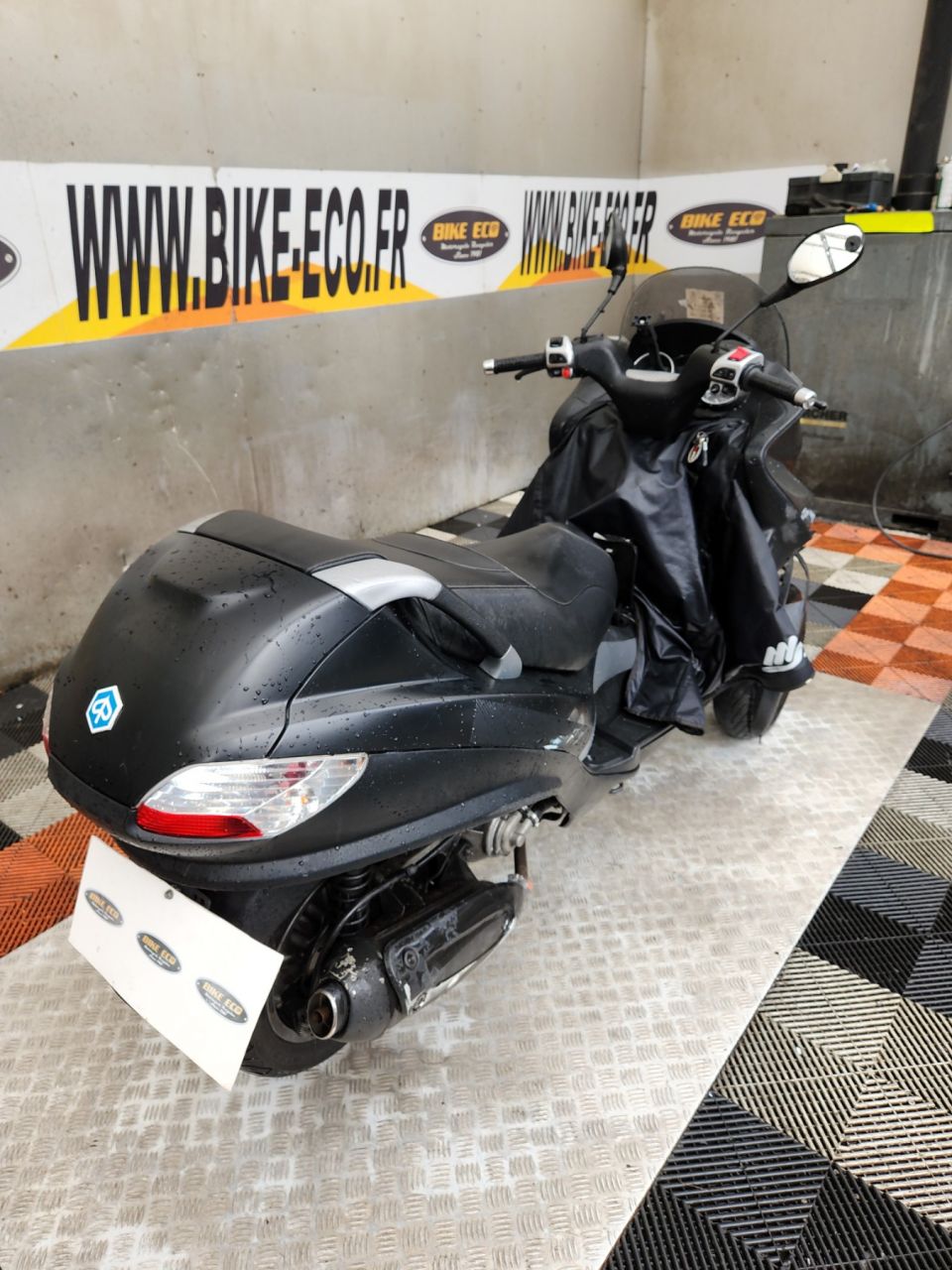 PIAGGIO MP3 125 4