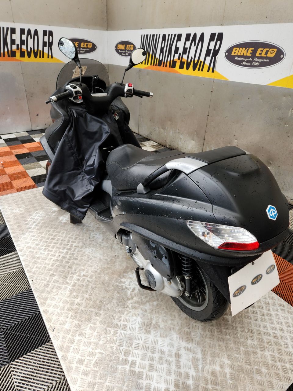 PIAGGIO MP3 125 4