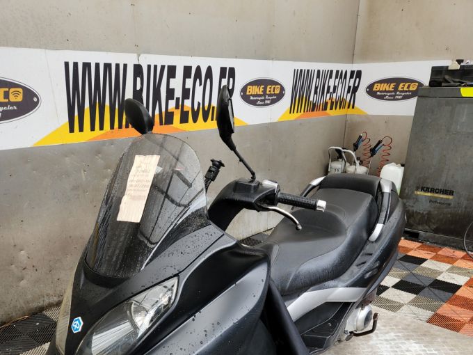 PIAGGIO MP3 125 4