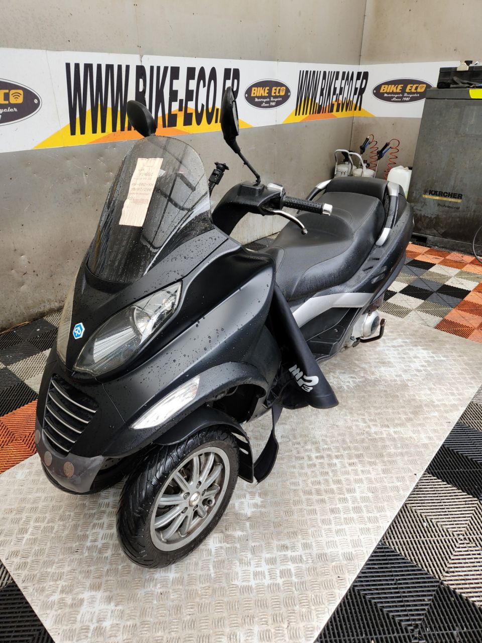 PIAGGIO MP3 125 4