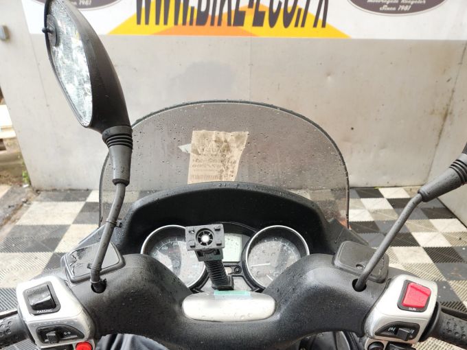PIAGGIO MP3 125 4