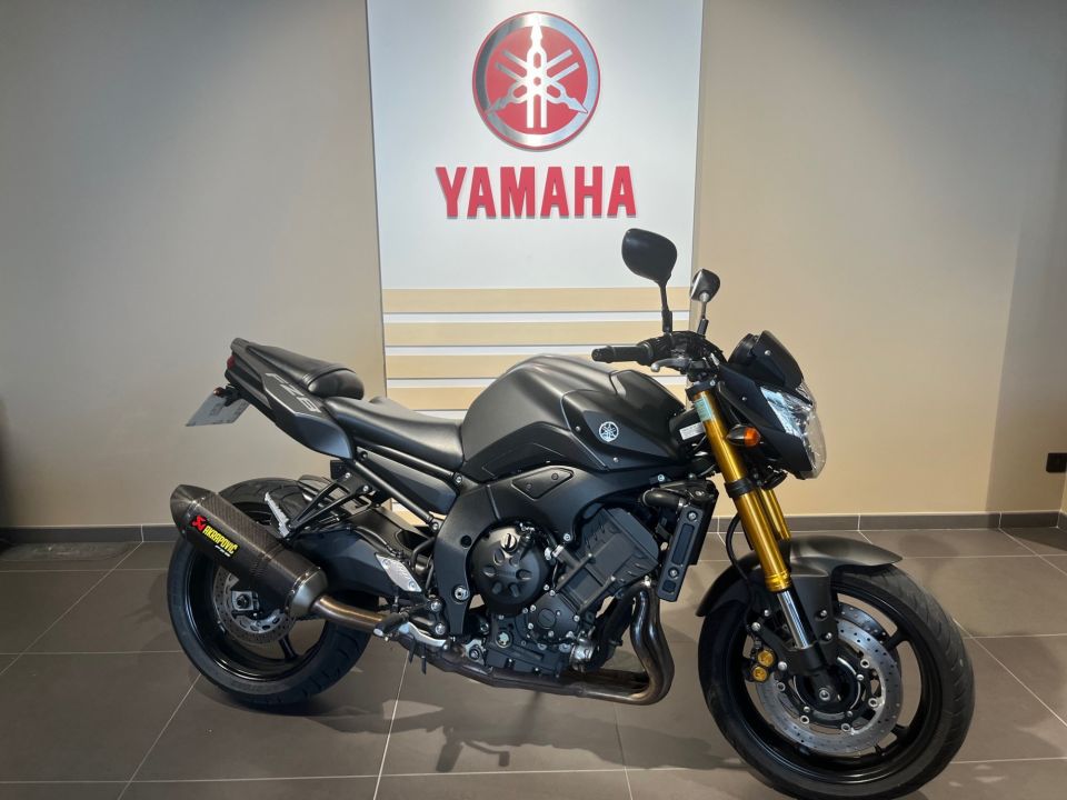 YAMAHA FZ8 4